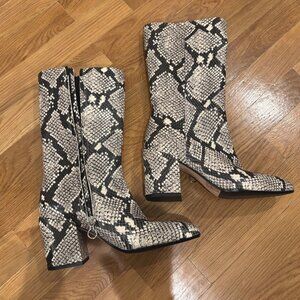Never Worn AEYDE Lori Leather Boots Snake Python Grey Size 7
